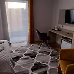 Villa Eden Ustka Wypoczynek Tylko Dla Doroslych, Parking W Cenie, Pokoje Z Balkonami I Tarasami ! 3*