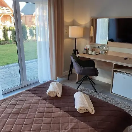 Eden Ustka- Cenisz Sobie Cisze I Blogi Spokoj, Wypoczynek Tylko Dla Doroslych, Z Balkonami I Tarasami,parking W Cenie ! 3*