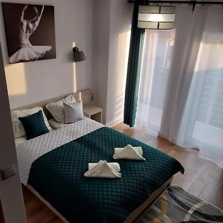 Gasthuis Eden Ustka- Cenisz Sobie Cisze I Blogi Spokoj, Wypoczynek Tylko Dla Doroslych, Z Balkonami I Tarasami,parking W Cenie !