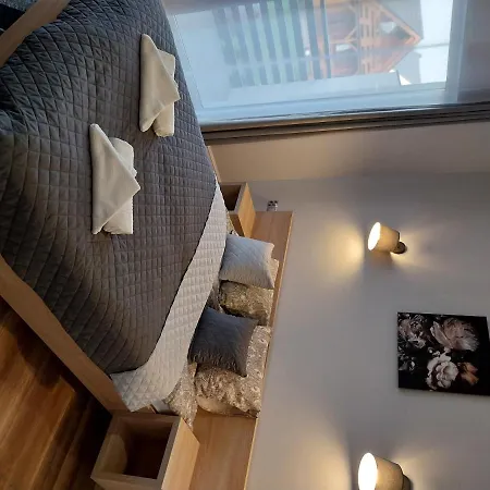 ゲストハウス Eden Wypoczynek Dla Doroslych ウストカ