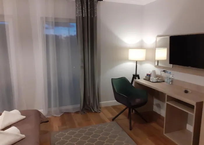 Eden Wypoczynek Dla Doroslych ゲストハウス