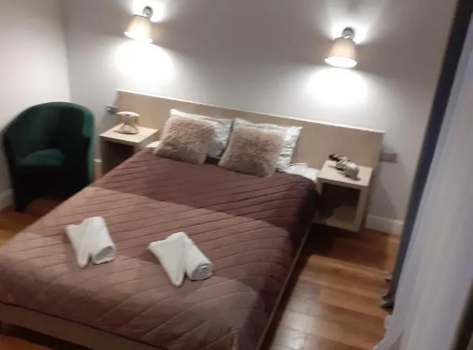 ゲストハウス Eden Wypoczynek Dla Doroslych