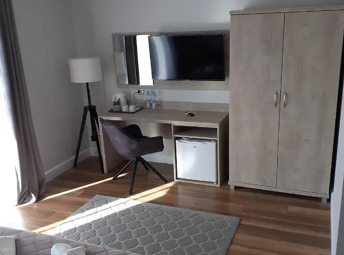 Eden Wypoczynek Dla Doroslych ウストカ