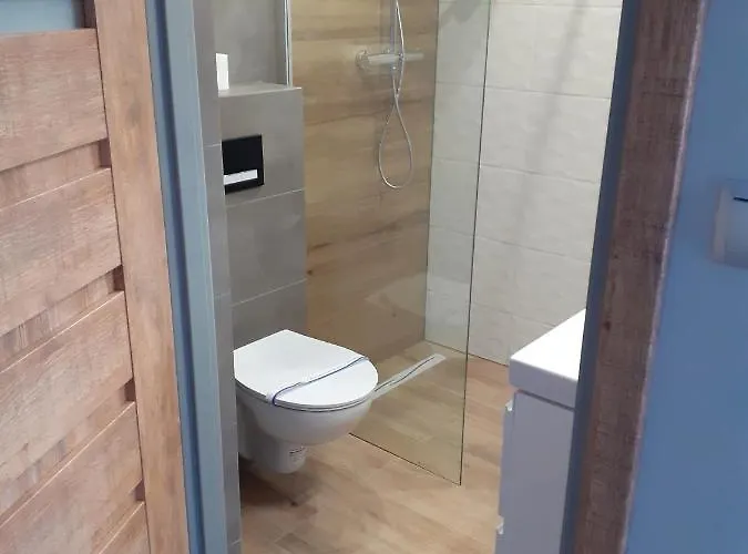 ゲストハウス Eden Wypoczynek Dla Doroslych