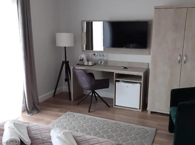 ゲストハウス Eden Wypoczynek Dla Doroslych