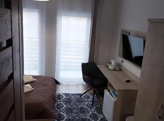 ゲストハウス Eden Wypoczynek Dla Doroslych ウストカ